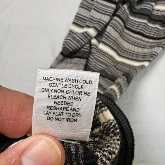 Say What? Womens XL Striped Ribbed Knit Bodycon Sweater Dress 3/4 Sleeve Grey - Picture 8 of 9